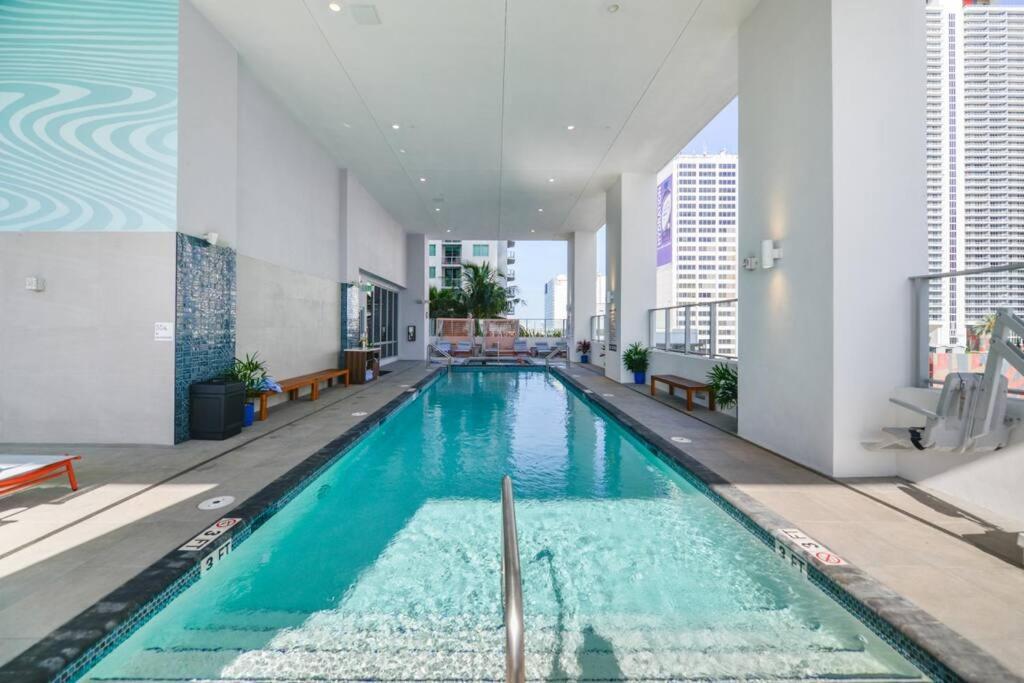 Wonderful Studio Apartment With Great Views And Pool Miami Exterior photo