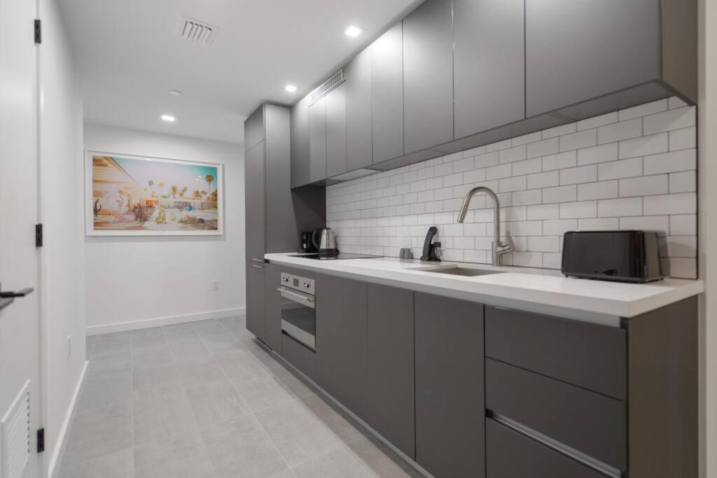 Wonderful Studio Apartment With Great Views And Pool Miami Exterior photo